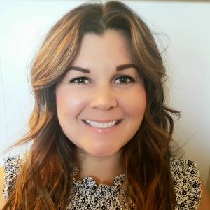 Meet your Posher, Leeanna